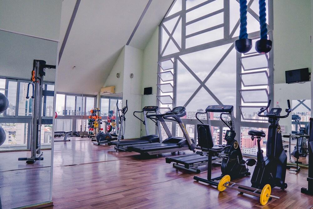 Master Curitiba Hotel - 1,6 Km Do Estadio Couto Pereira - Show Exterior photo