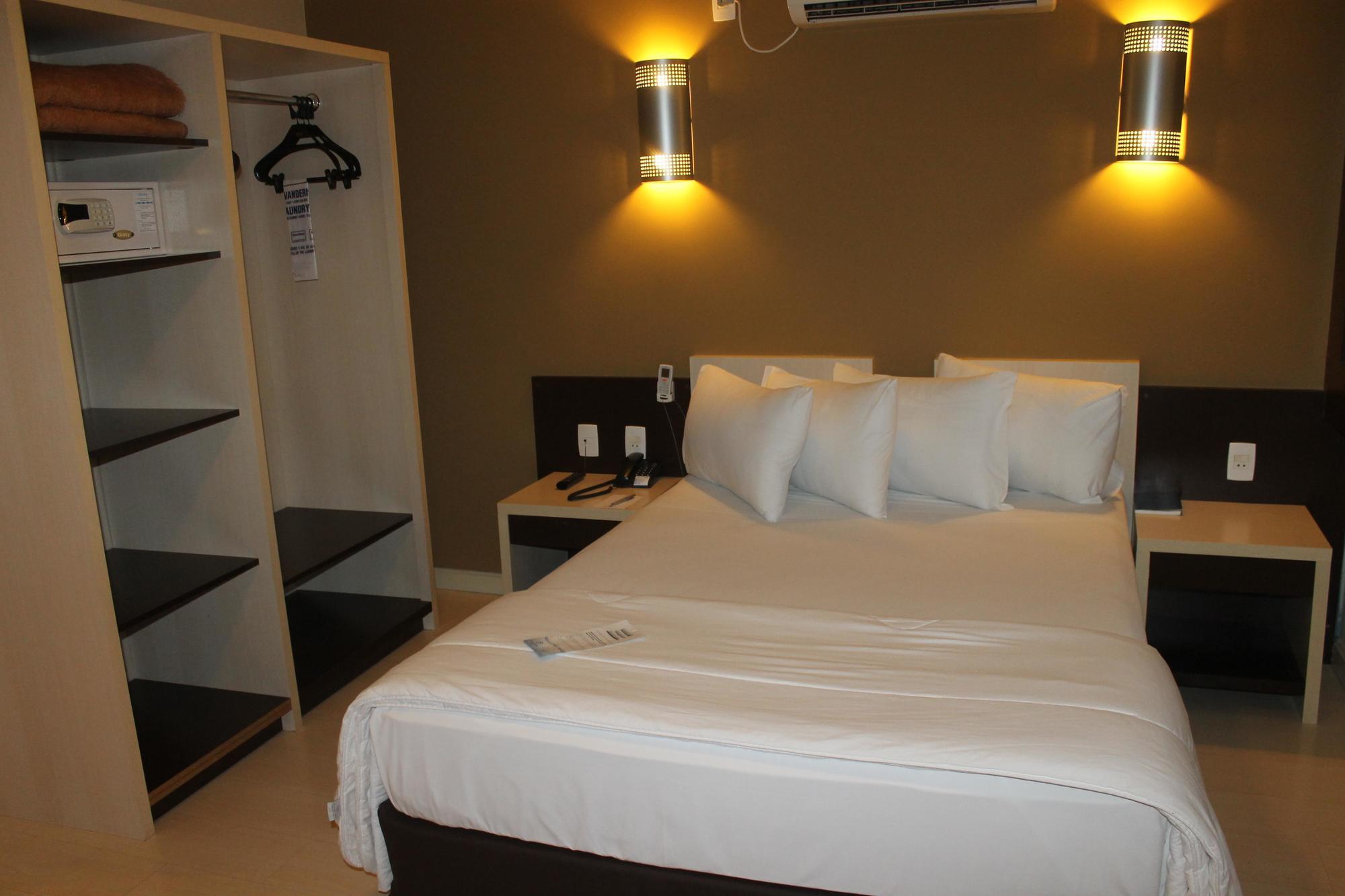 Master Curitiba Hotel - 1,6 Km Do Estadio Couto Pereira - Show Exterior photo